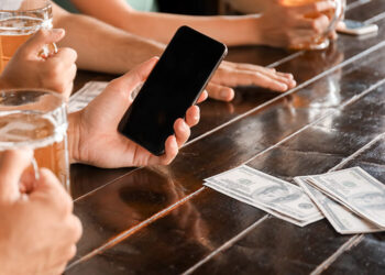 realiza-apuestas-deportivas-en-dolares