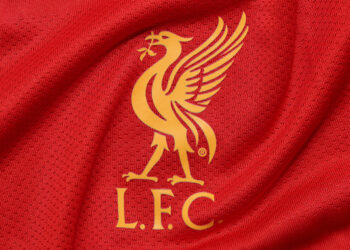 escudo del liverpool