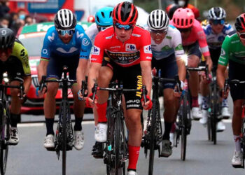 apuestas-vuelta-españa-2023