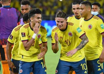 Fútbol colombiano: Clubes millonarios y jugadores estrella
